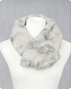 Infinity Scarf Kit - HIDE SILVER by Shannon Fabrics
